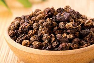 MANATHAKKALI VATHAL / மணத்தக்காளி வத்தல்