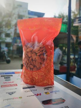 ALMOND & CASHEWNUT